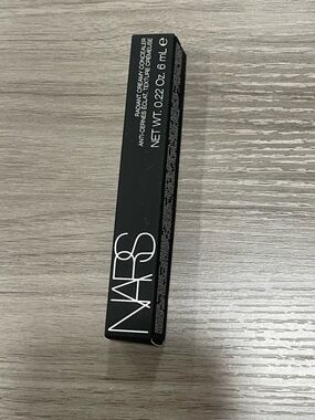 NARS Radiant Creamy Concealer Shade Medium 1 Custard